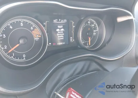 2019 Jeep Cherokee Latitude Fwd из США, поврежденный, VIN 1C4PJLCB2KD377354